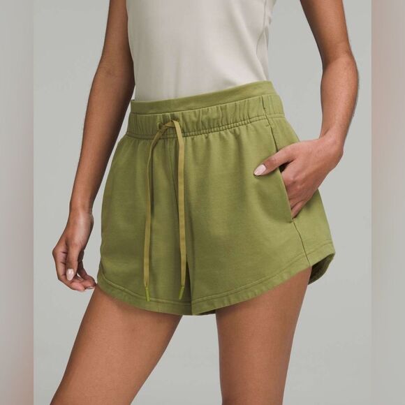 Lululemon Inner Glow High-Rise Short 3"
Bronze Green size 10 - Picture 7 of 10